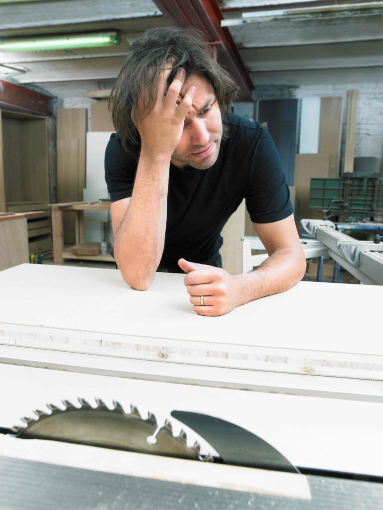 asztalosok-problemai